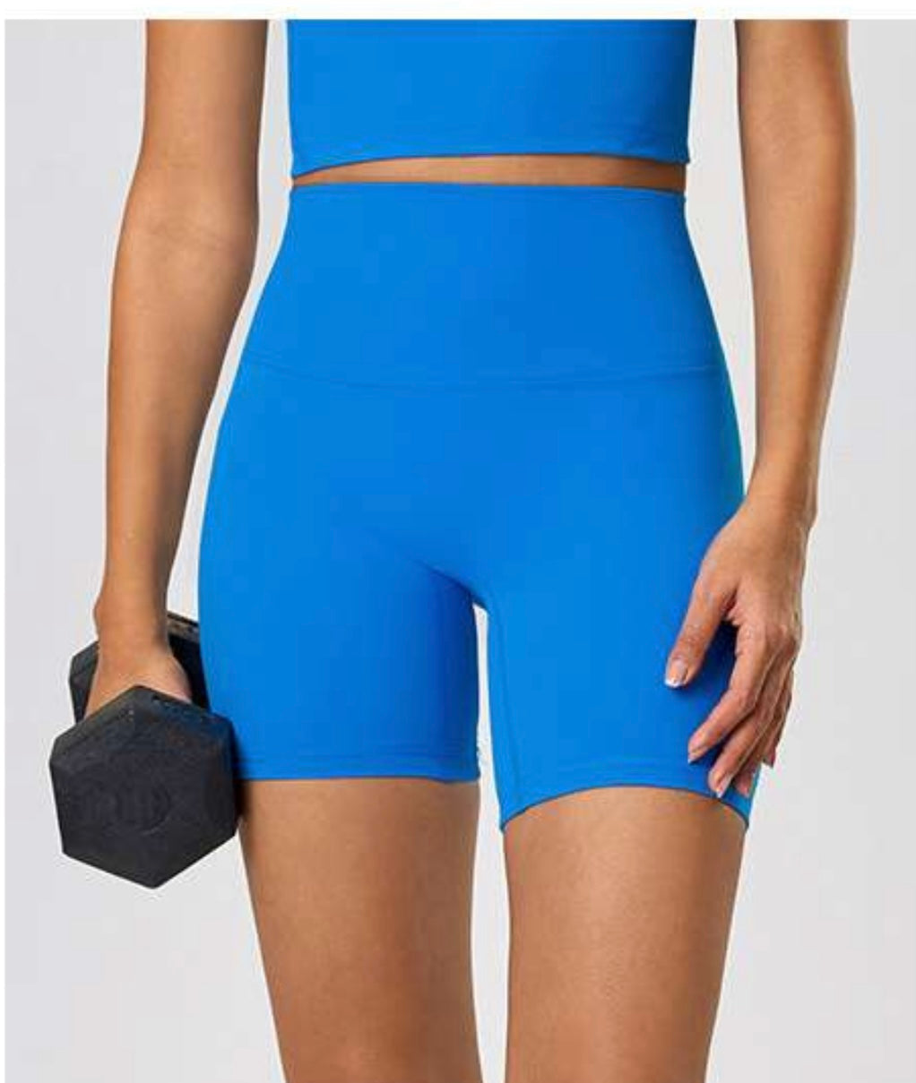 SIGNATURE BIKE SHORT